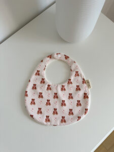 Bavaglino Dolce Teddy cuoricini rosa